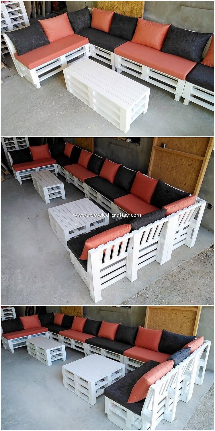 Pallet Wood Couch and Table
