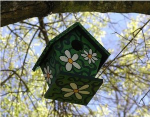 Recycling Wood for Birdhouses