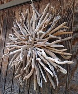Upcycled Driftwood Decorative Wreath