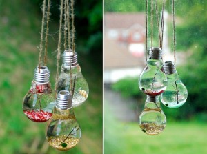 DIY Decoration from Old Bulbs