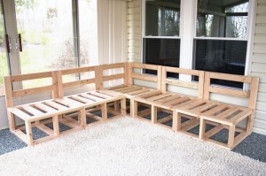 Recycled Pallet Patio Furniture