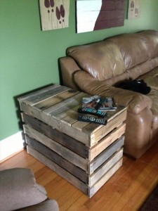 Wood Pallet End Table