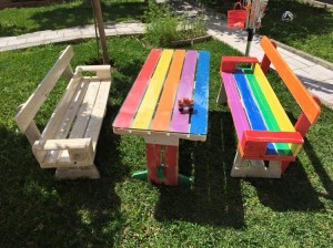 Pallet Bench and Table for Kids