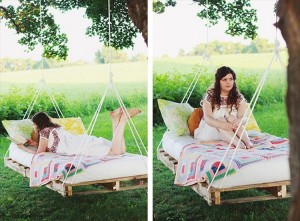 Pallet Swing Bed Ideas
