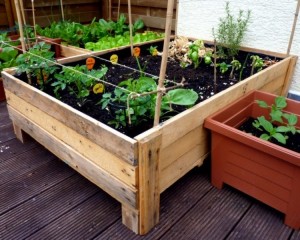 Pallet Planter Box