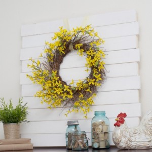 Pallet Wreath Home Decor