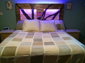 Wooden Pallet Headboard with Lights