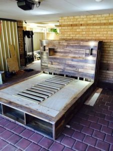 Wood Pallet Bed with Headboard