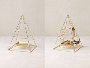 Pyramid Jewelry Stand