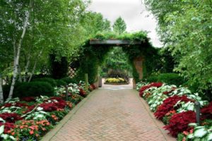 Pretty Garden Decor Ideas