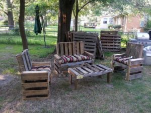 Recycled Wood Pallet Garden Furniture