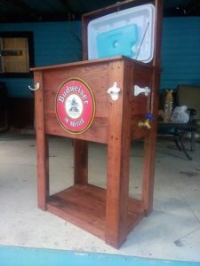 Recycled Wood Pallet Cooler