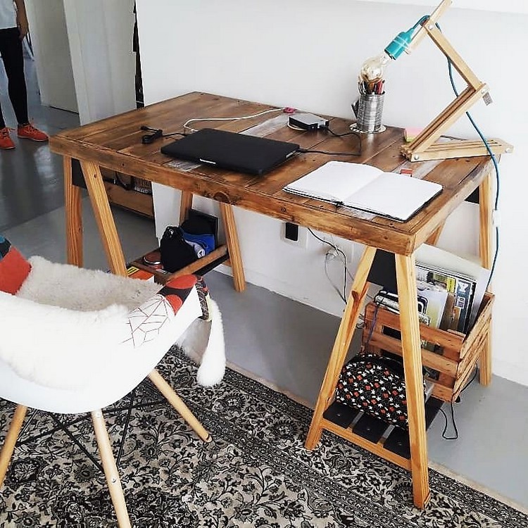 Pallet Office or Study Table