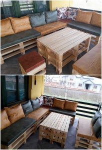 Pallet Couch and Coffee Table