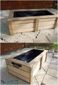 Pallet Planter Box