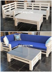 Pallet Couch and Table